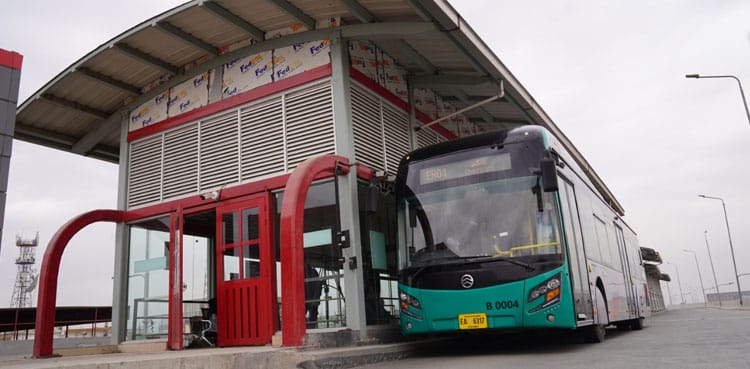 BRT Peshawar surpasses 329,000 daily passengers amid growing confidence