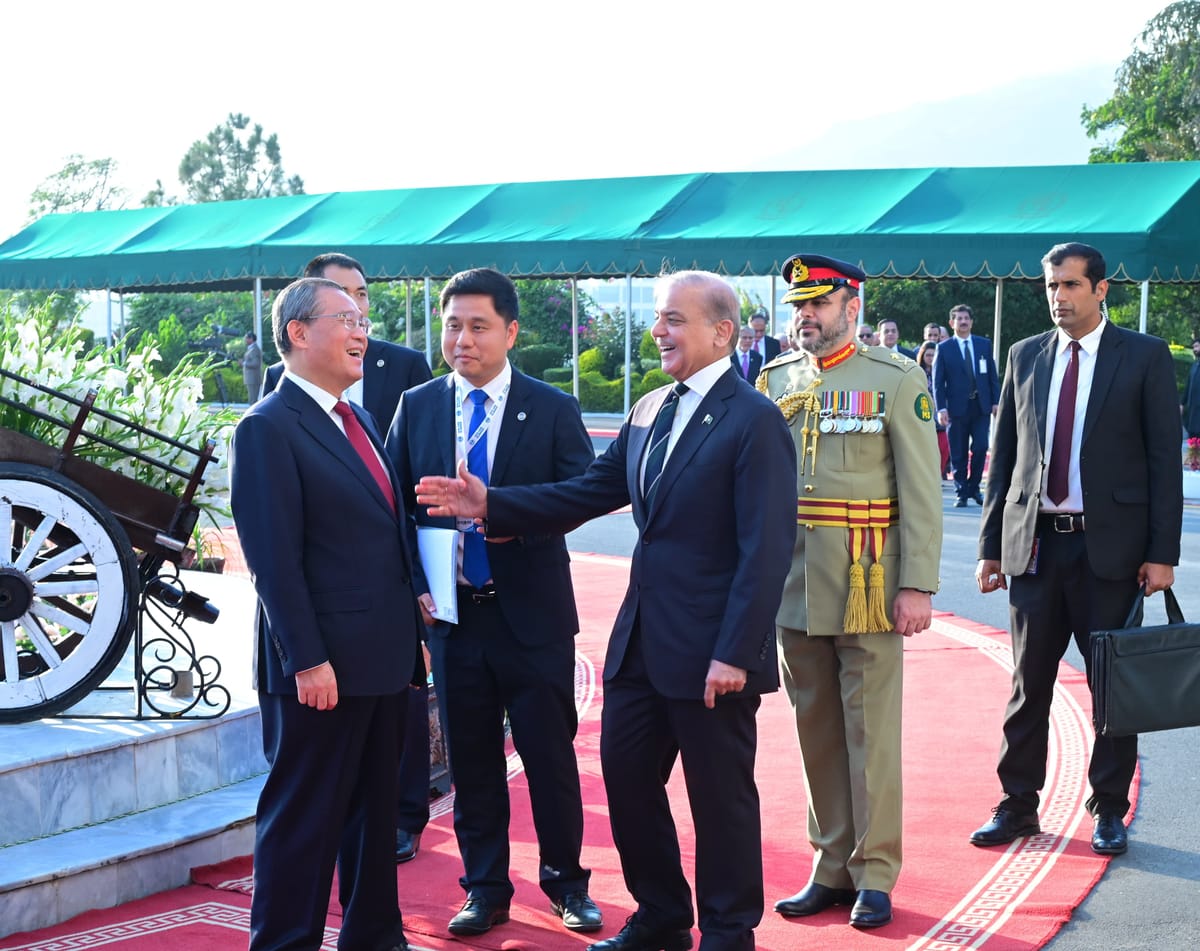 Chinese premier Li Quang lands in Islamabad for historic SCO summit