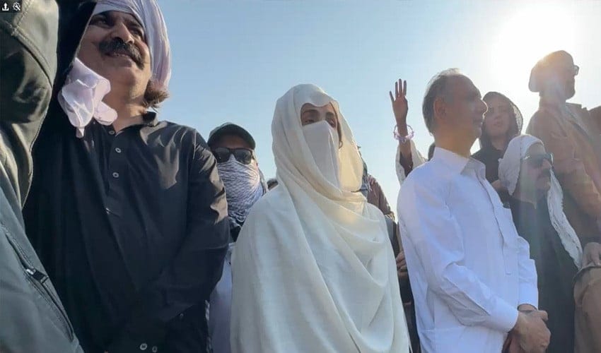 Bushra Bibi pledges not to leave D-Chowk without Imran Khan