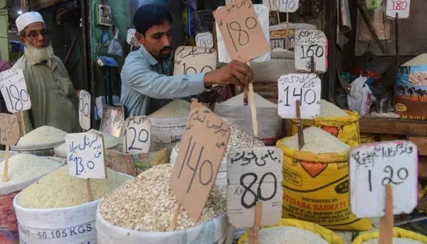 Peshawar Food Department arrests  15 wholesalers for Price Violations