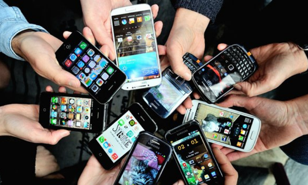 Pakistan mobile phone imports surge despite local production