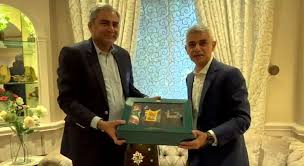 Naqvi and Sadiq Khan Discuss Mutual Interests and Strengthen Bilateral Ties