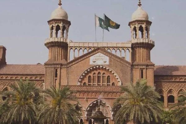 LHC Summons IG Punjab Over PTI Leader's Brother's Non-Recovery