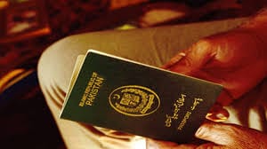 FIA nabs passport office officials for issuing fake passports to foreigners