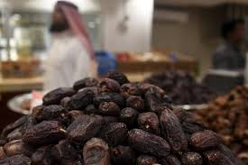 Dates from Pakistan Reach 14 Countries, Production Set to Increase with New Methods: AARI