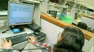 PSX Opens in Green as Investors Cheer Policy Rate Cut