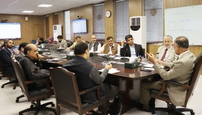 وفاقی بجٹ 2025,26 میں حکومت تنخواہ دار طبقے کو ریلیف دینے کیلئے کوشاں